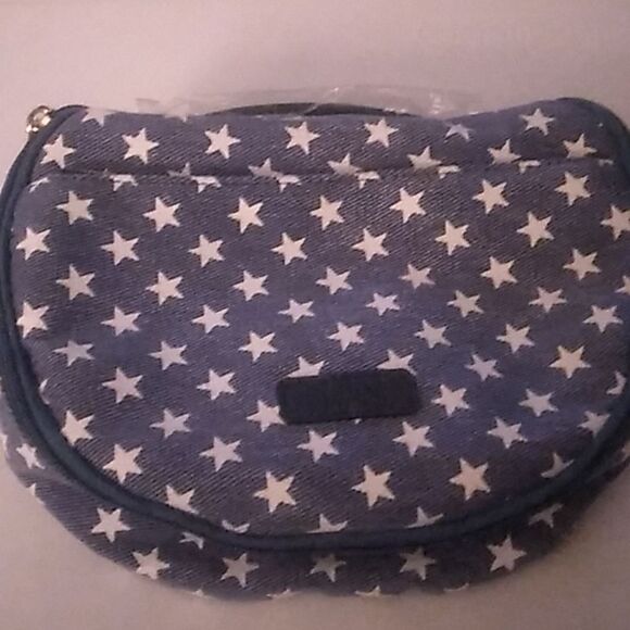 FYY Travel Bag  - Picture 1 of 7